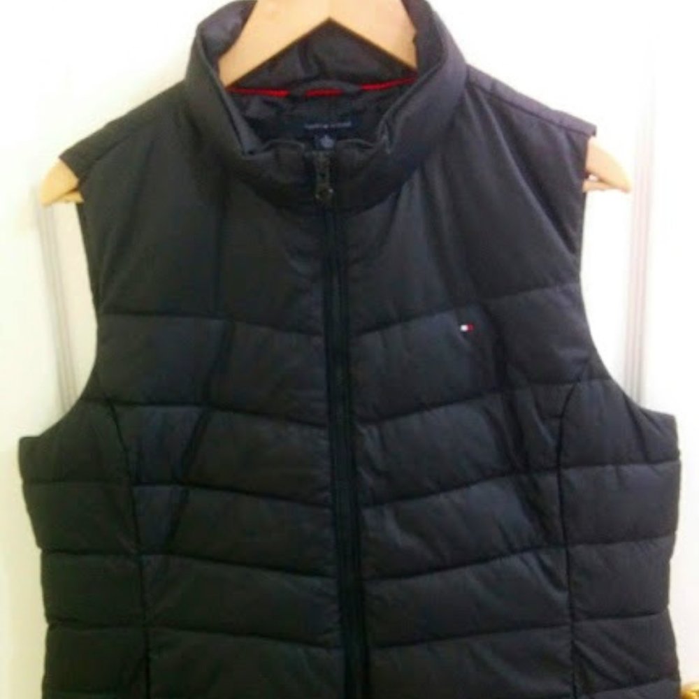 NWT Vest Women's Tommy Hilfiger